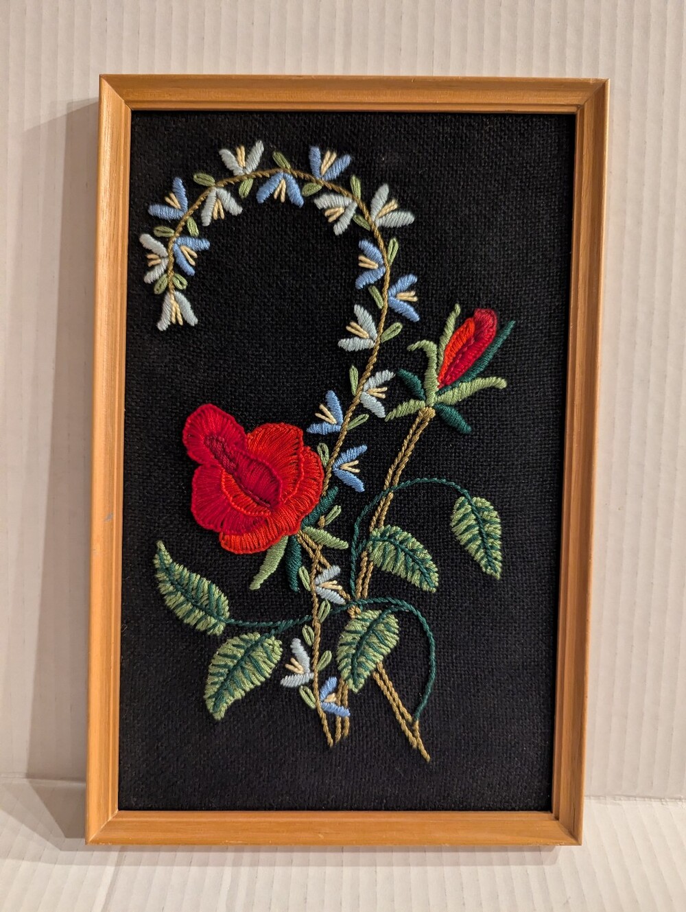 Vintage 1970s Framed Crewel Embroidery Floral Art Boho MCM Black Burlap 12x7